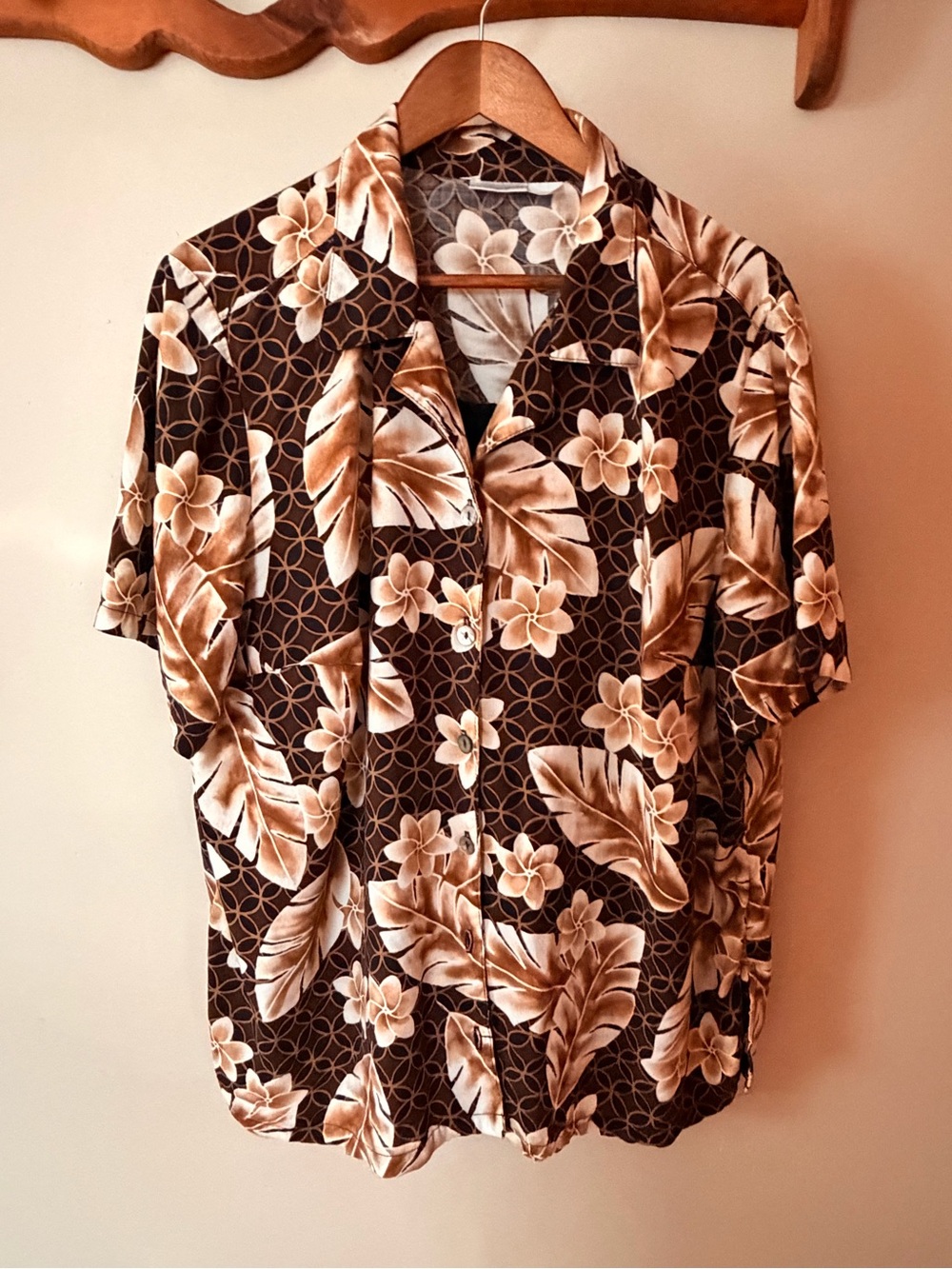 Vintage Fashion Bug Button Up Mixed Print Maximalist Floral Shirt
